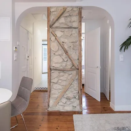 Lovelystay - Stylish Mouraria Flat * Lisboa