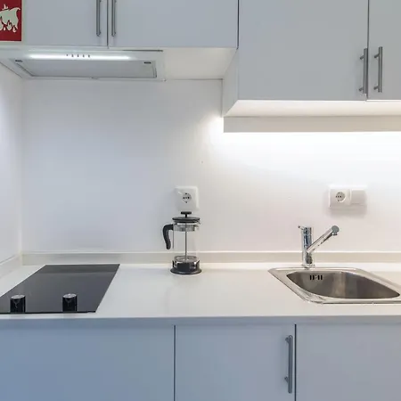 Lovelystay - Stylish Mouraria Flat Lisboa